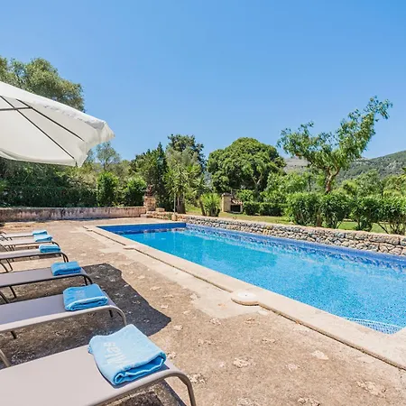 Llobera Abaix Villa Pollenca